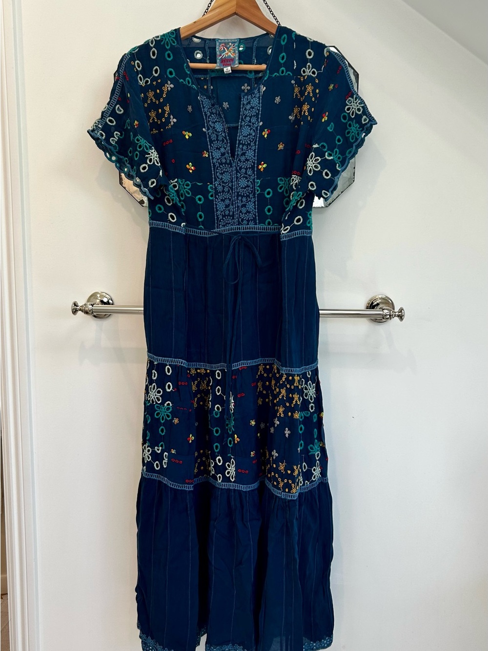 Johnny Was Navy Blue Embroidered Boho Dress size medium - Picture 6 of 6
